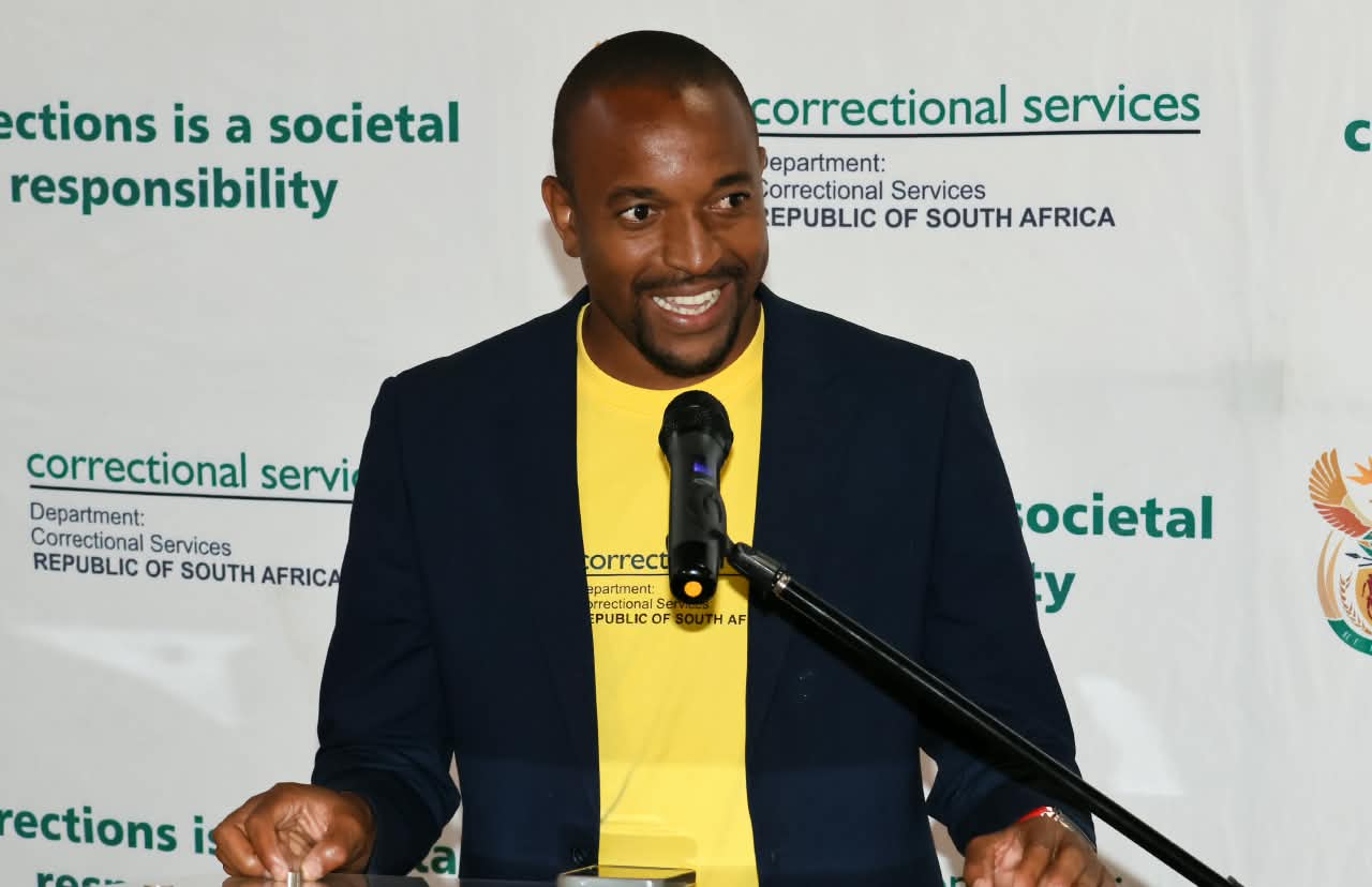 Tiyani Mabunda speaking at a Department of Correctional Services event